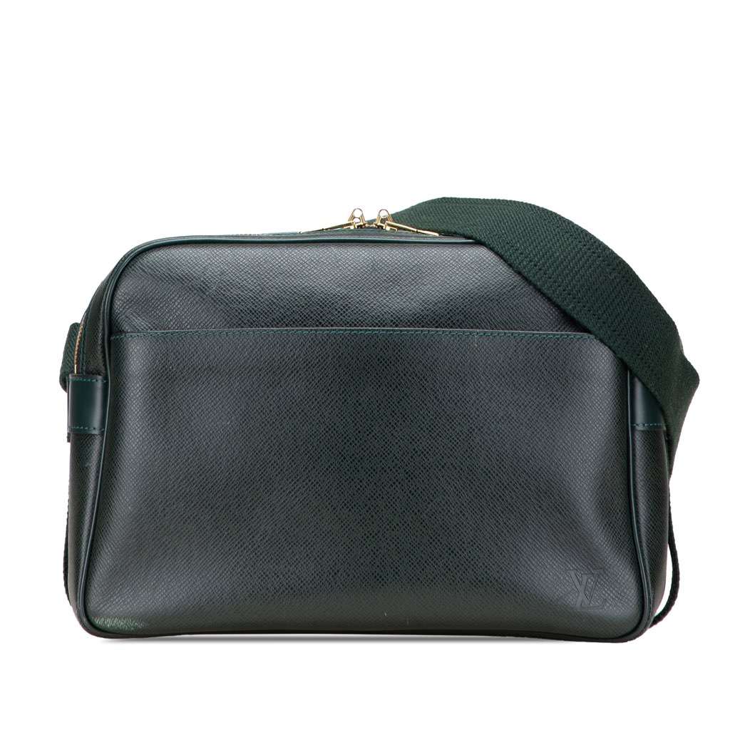 Louis Vuitton Taiga Reporter PM