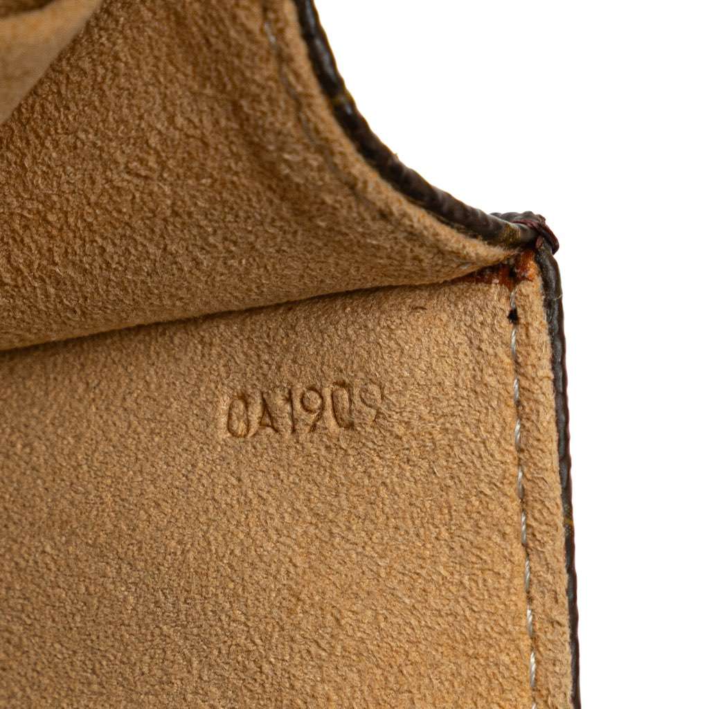 Louis Vuitton Monogram Pochette Twin GM - Detail 1