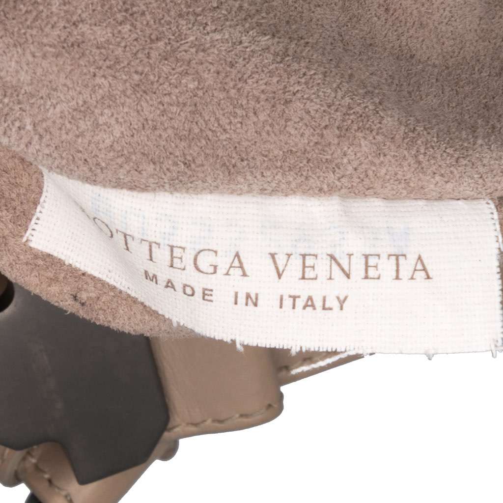 Bottega Veneta Medium Nappa Intrecciato Roma Tote - Detail 1