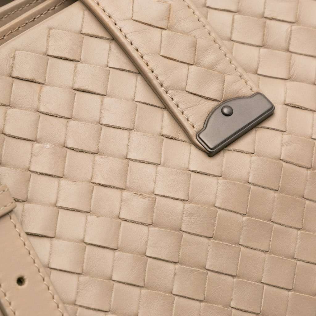 Bottega Veneta Medium Nappa Intrecciato Roma Tote - Image 12