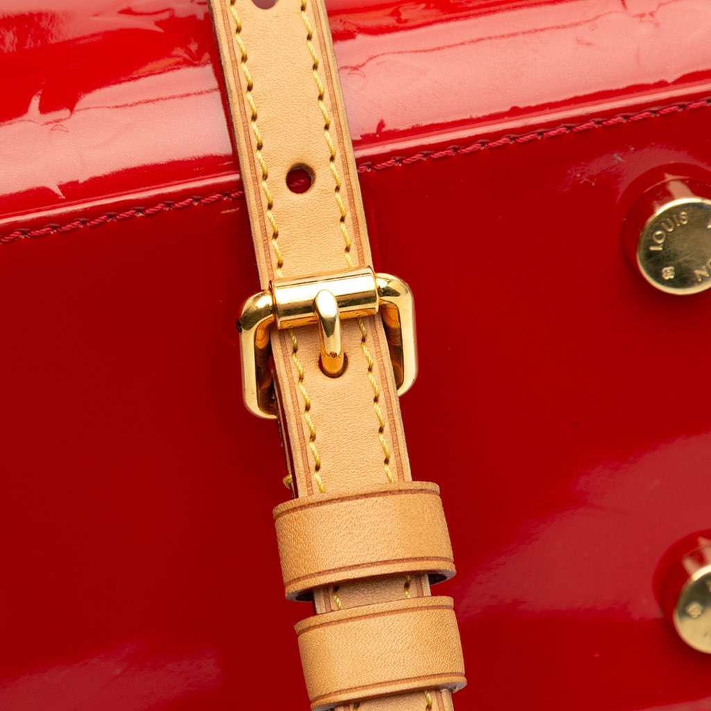 Louis Vuitton Monogram Vernis Brea MM - Image 13