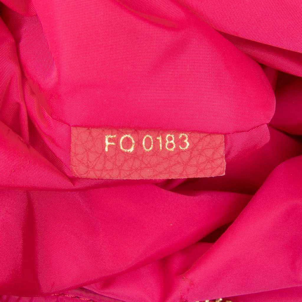 Louis Vuitton Limited Edition Monogram Nylon Ikat Noefull MM - Detail 1