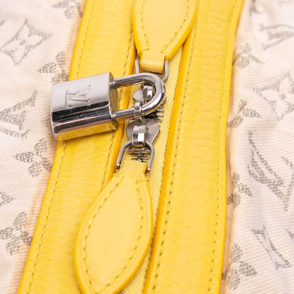 Louis Vuitton Monogram Denim Pochette Round - Image 10