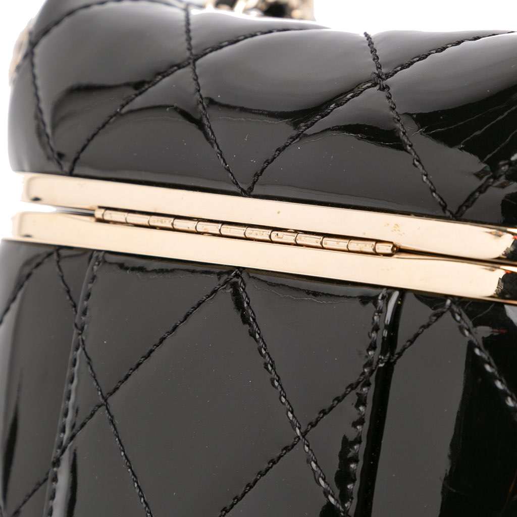 Chanel Quilted Patent Logo Chain Vanity Case - Image 12
