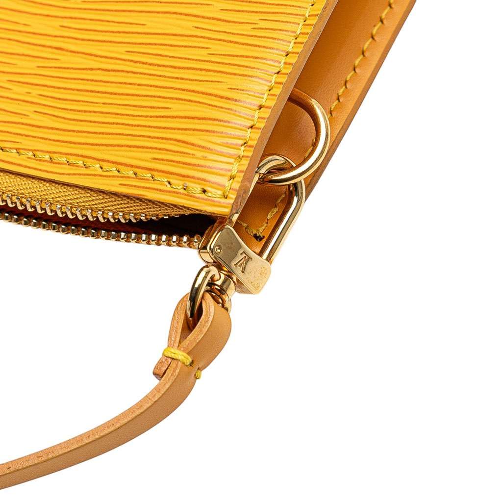 Louis Vuitton Epi Pochette Accessoires - Detail 2