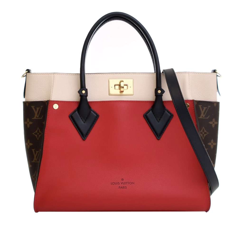 Louis Vuitton Monogram On My Side MM