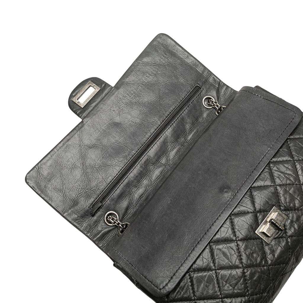 Chanel 50th Anniversary Reissue 2.55 Aged Calfskin Double Flap 227 - Detail 2