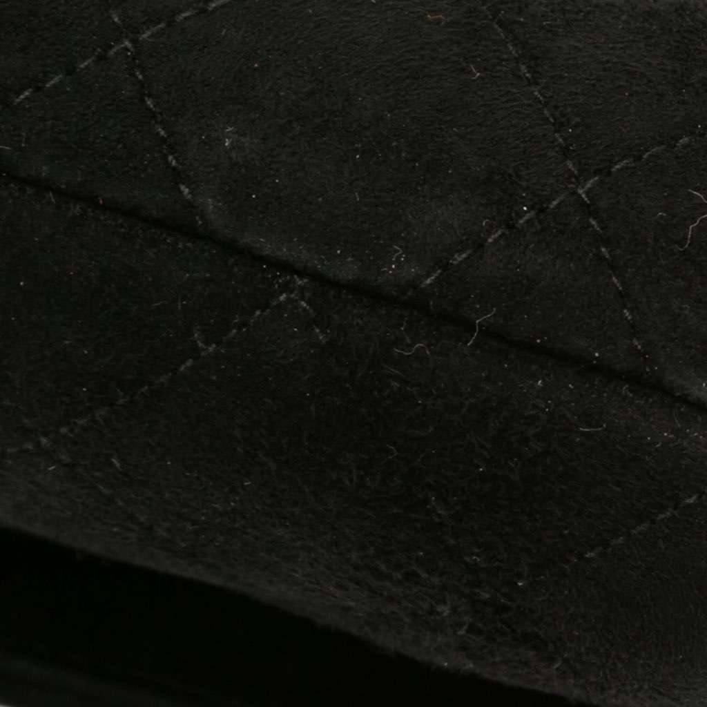 Chanel CC Quilted Velvet Flap - Image 12