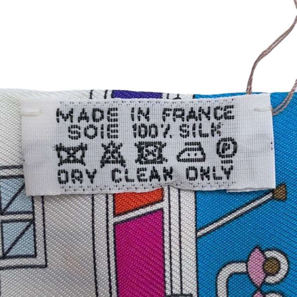 Hermès La Maison des Carres Silk Twilly Scarf - Detail 1