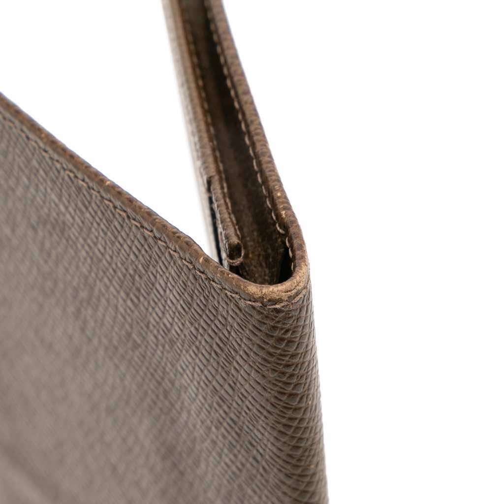 Louis Vuitton Taiga Checkbook Wallet - Image 10