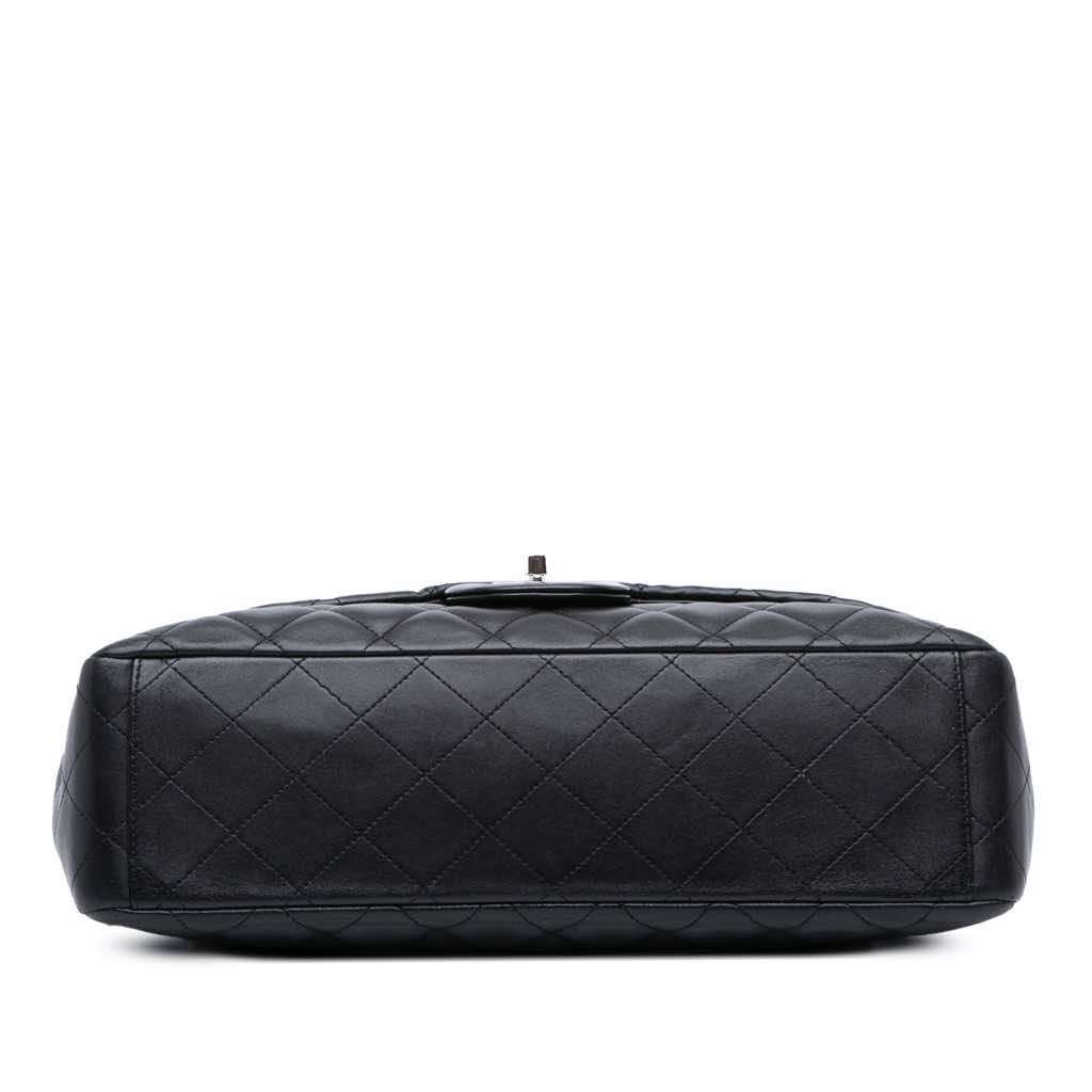 Chanel Maxi Classic Lambskin Single Flap - 3