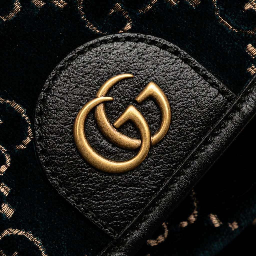 Gucci GG Velvet Double Buckle Backpack - Detail 2
