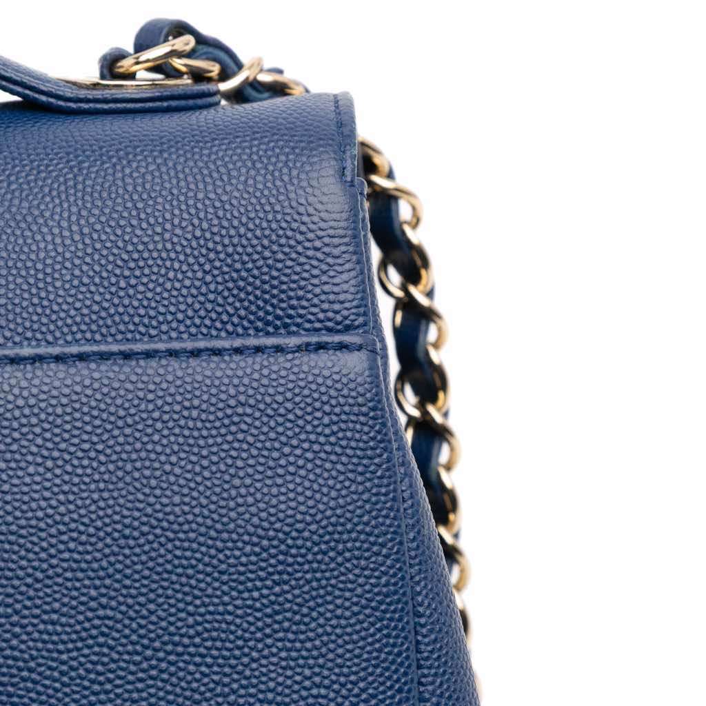 Chanel Medium Caviar Business Affinity Flap - Image 13