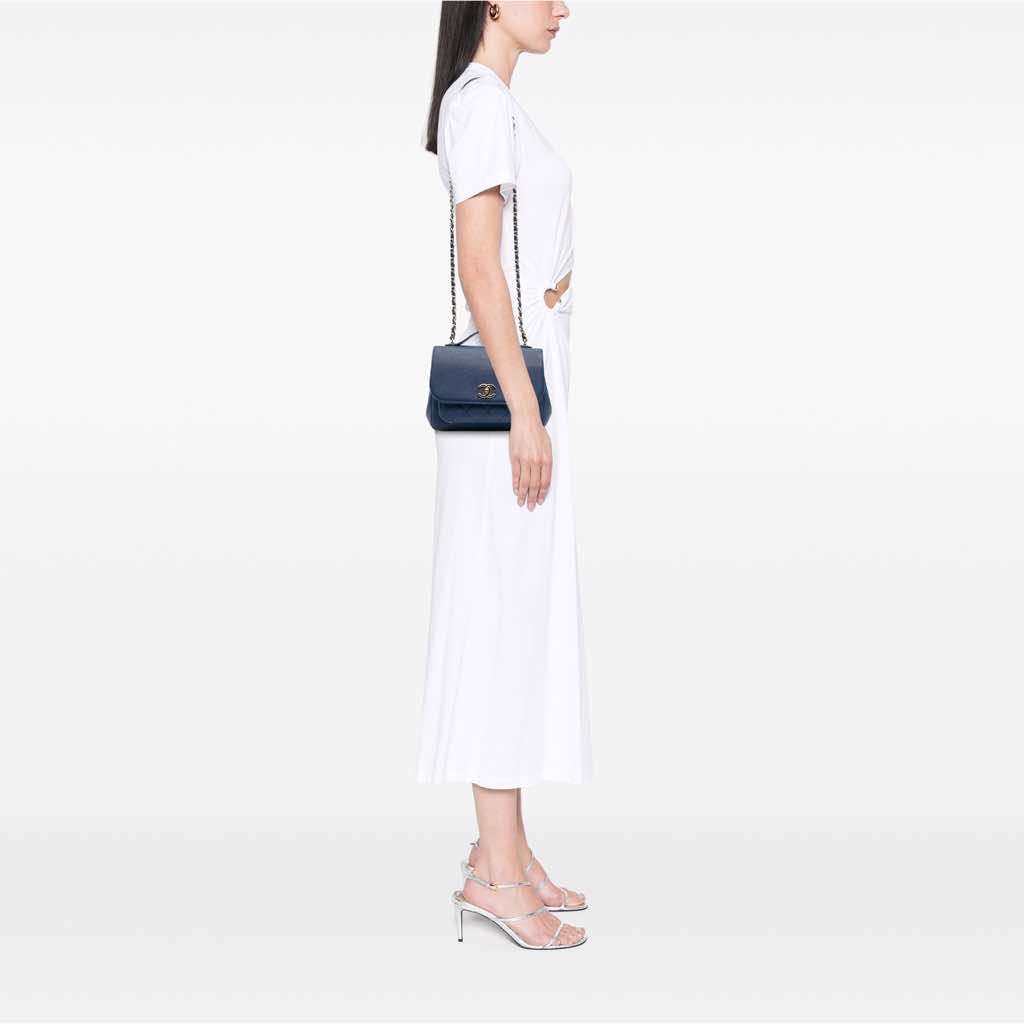 Chanel Medium Caviar Business Affinity Flap - Image 15