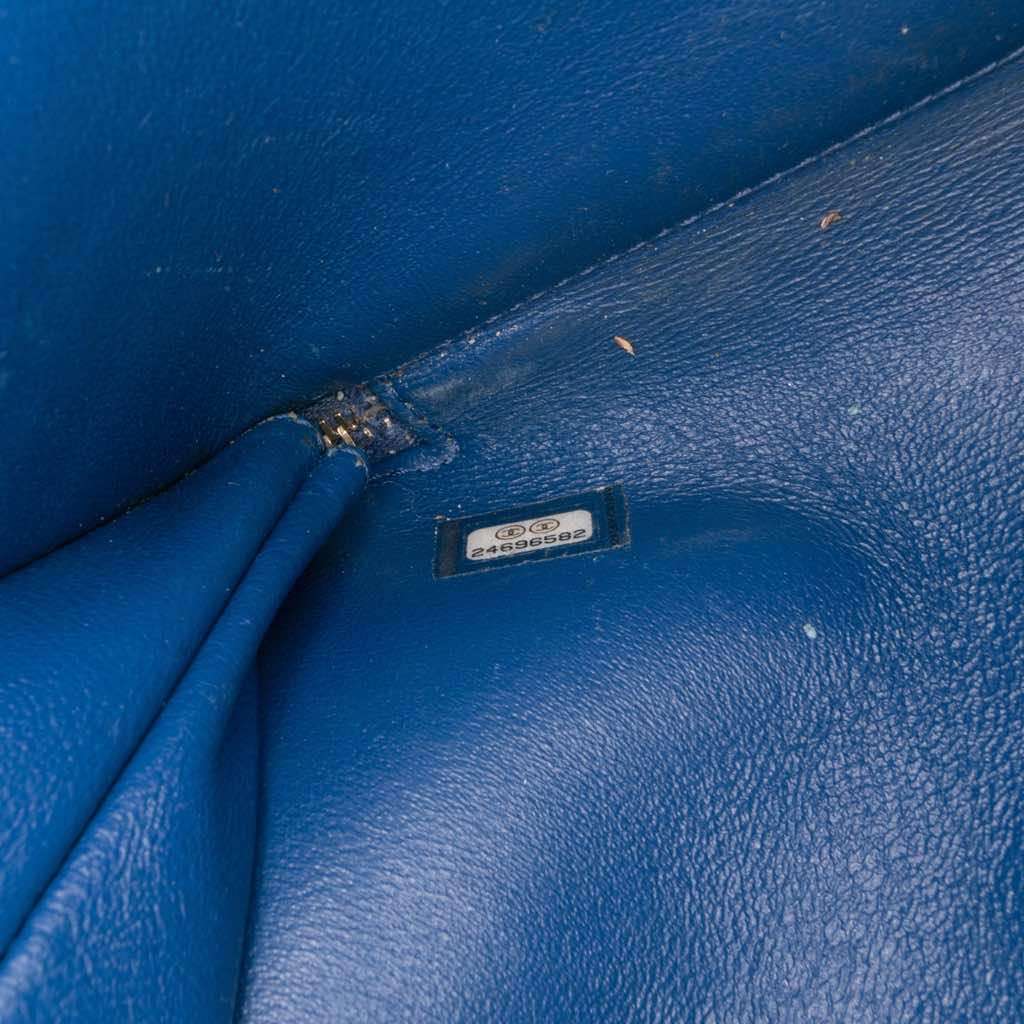 Chanel Medium Caviar Business Affinity Flap - Image 10