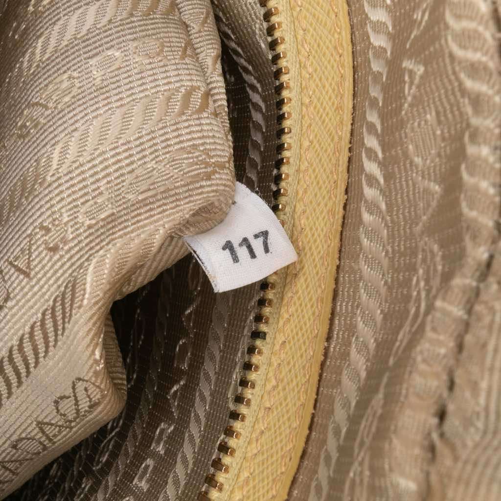 Prada Saffiano Lux Satchel - Detail 1