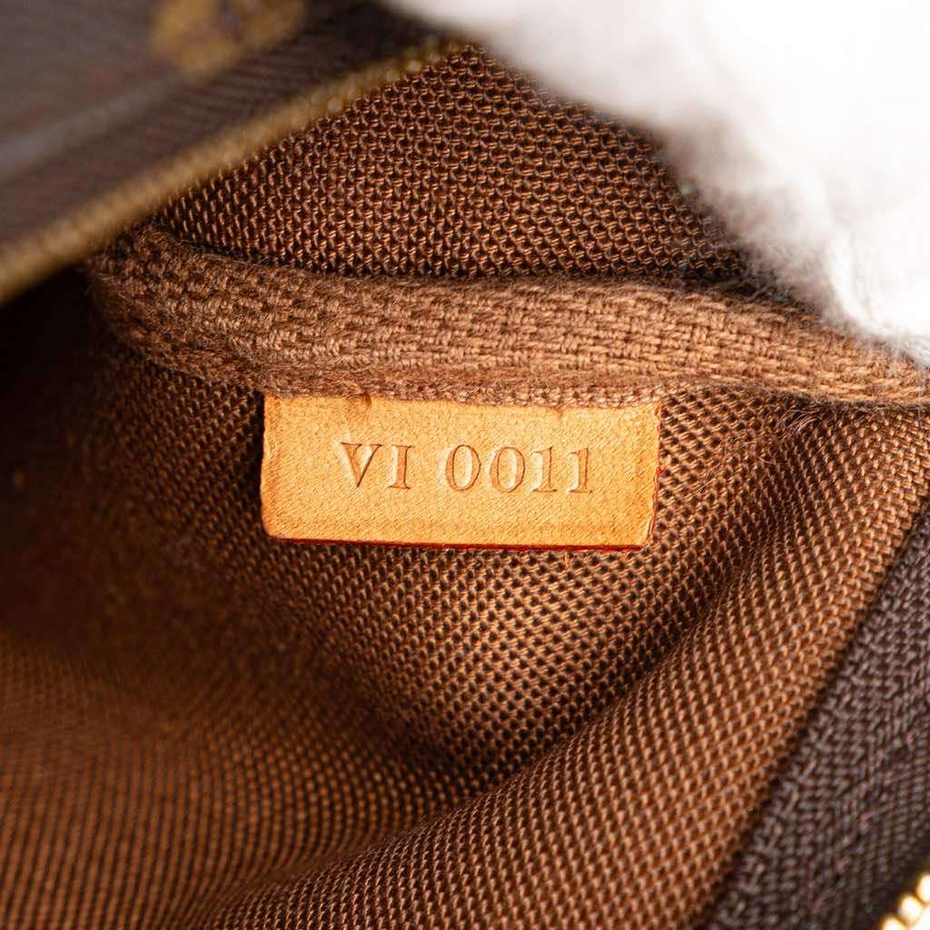 Louis Vuitton Monogram Pochette Accessoires - Detail 1