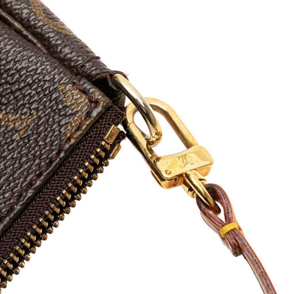 Louis Vuitton Monogram Pochette Accessoires - Image 10