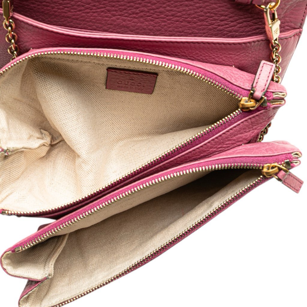 Gucci Pebbled Calfskin Piston Broadway Evening Bag - 4