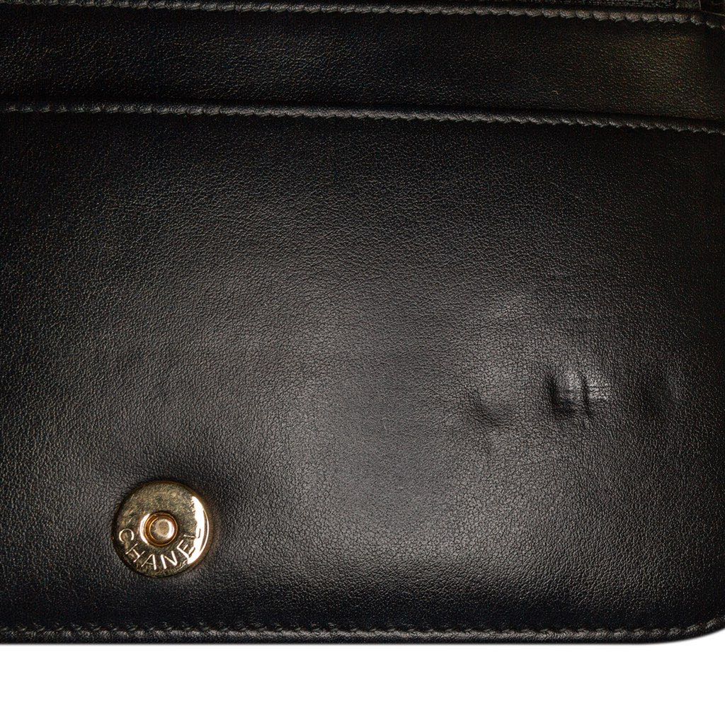 Chanel Quilted Crackled Patent Calfskin Pearl Wallet On Chain - Image 11