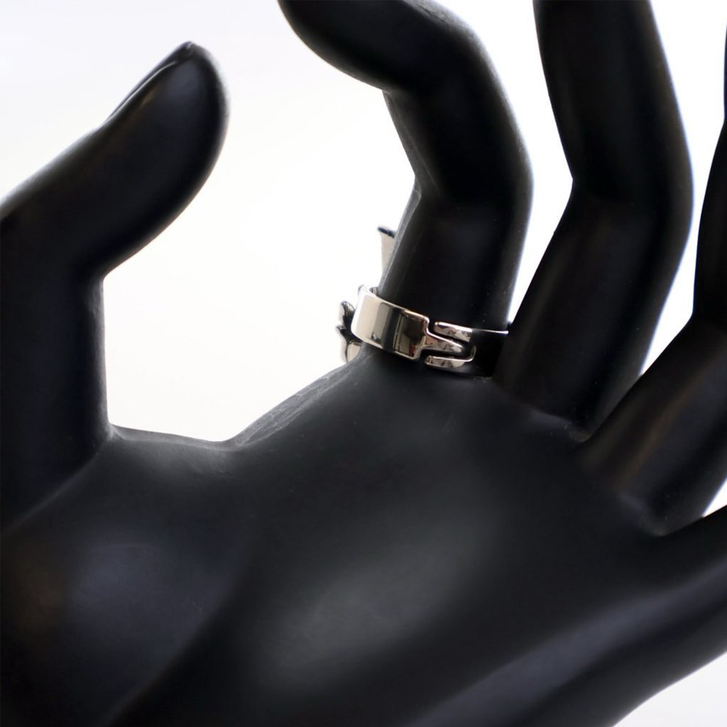 Louis Vuitton Palladium Plated Enamel Fairytale Cocktail Ring - 4