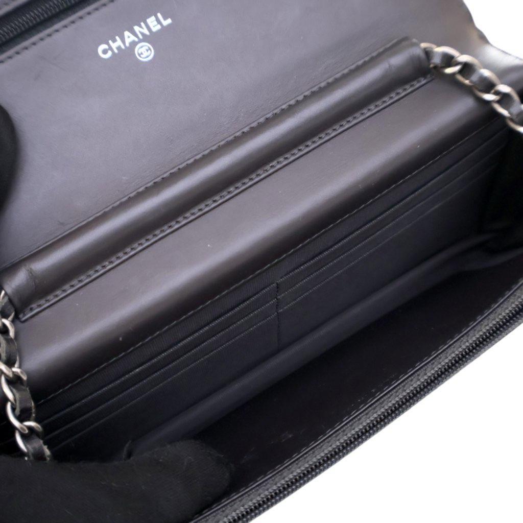 Chanel CC Quilted Shiny Crumpled Calfskin Wallet on Chain - 4