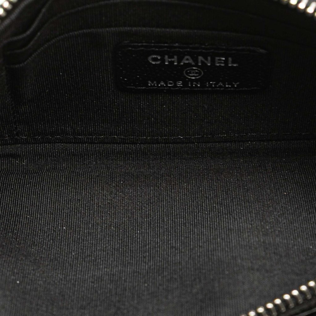 Chanel CC Caviar Classic Zip Pouch - 4