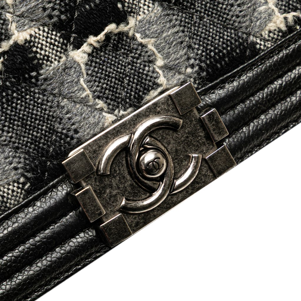 Chanel Medium Quilted Tweed Caviar Boy Flap - Detail 2