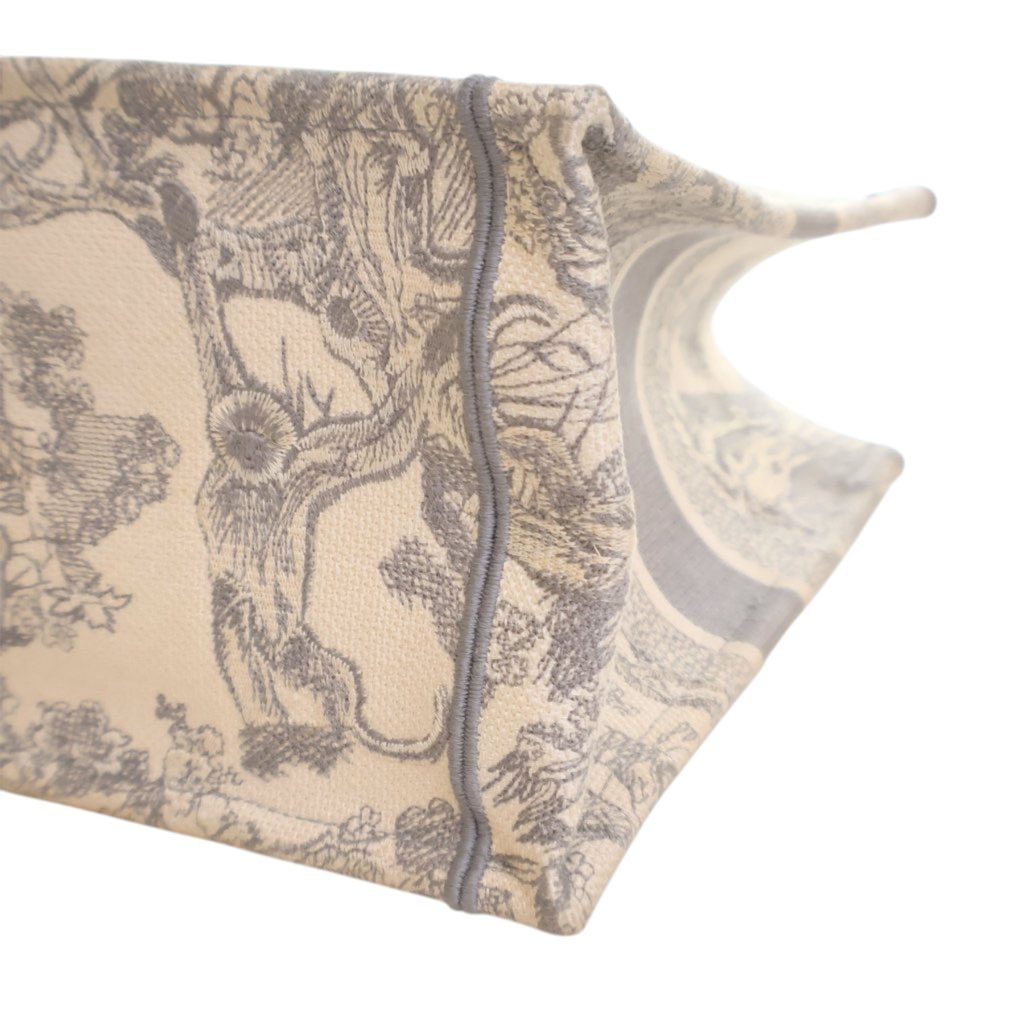 Dior Medium Toile de Jouy Reverse Embroidered Canvas Book Tote - 5