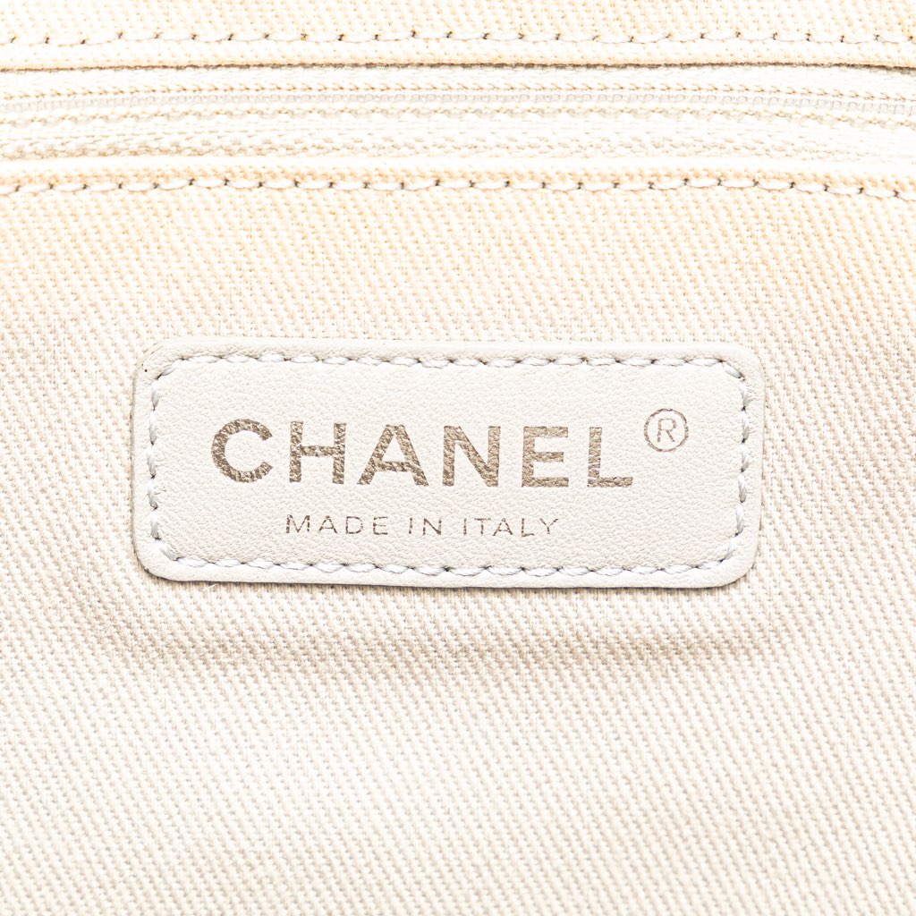 Chanel Medium Glazed Calfskin and Caviar Deauville Tote - 5
