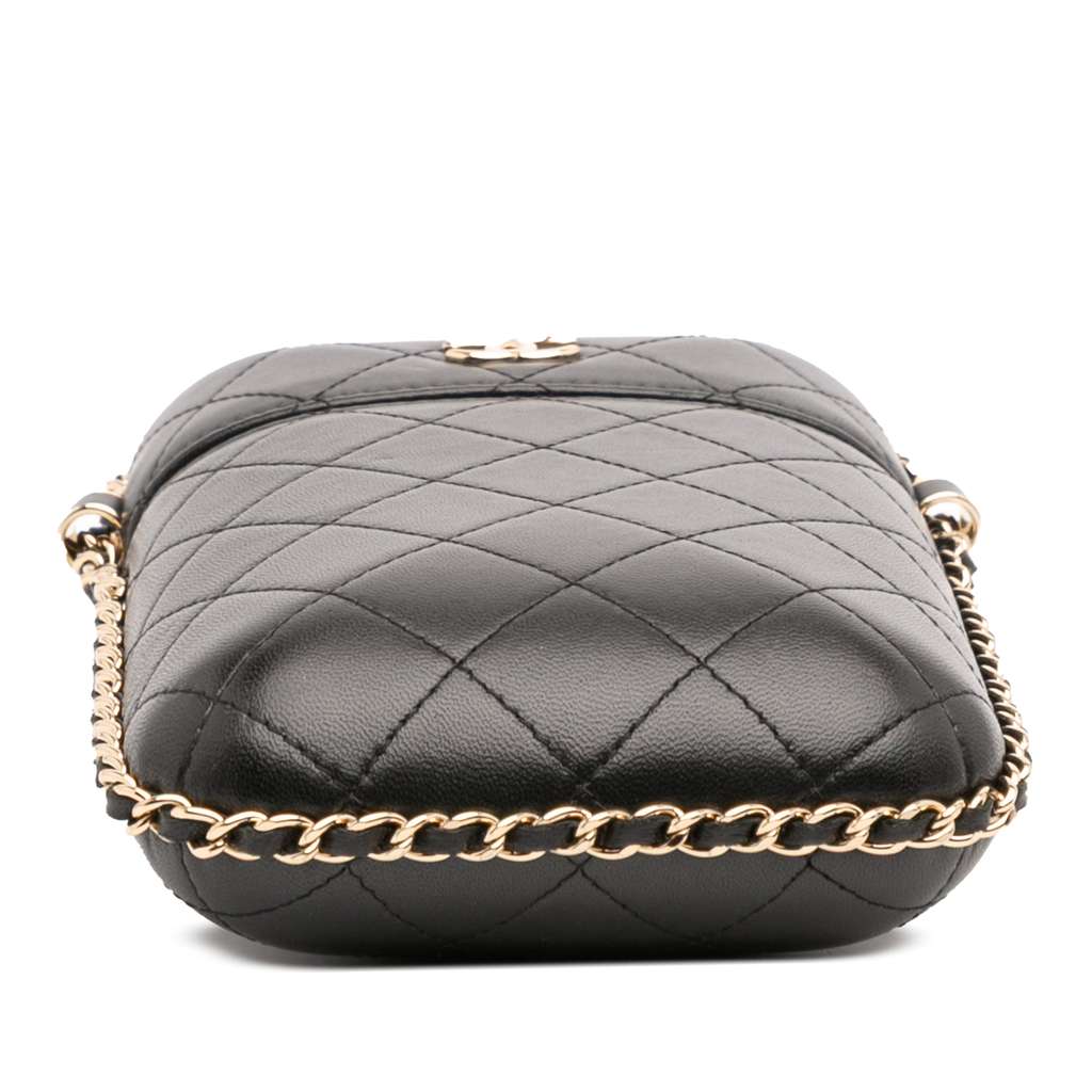 Chanel CC Quilted Lambskin Chain Around Phone Holder - Image 6