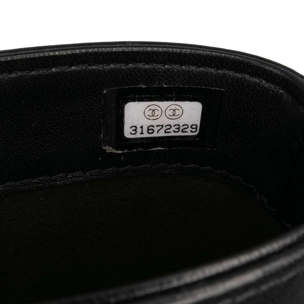 Chanel CC Quilted Lambskin Chain Around Phone Holder - Detail 1