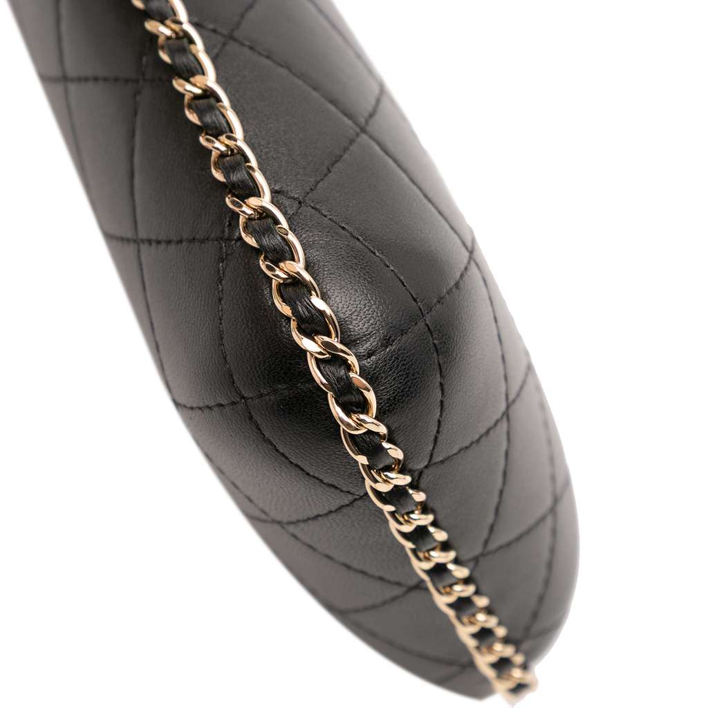 Chanel CC Quilted Lambskin Chain Around Phone Holder - Detail 2