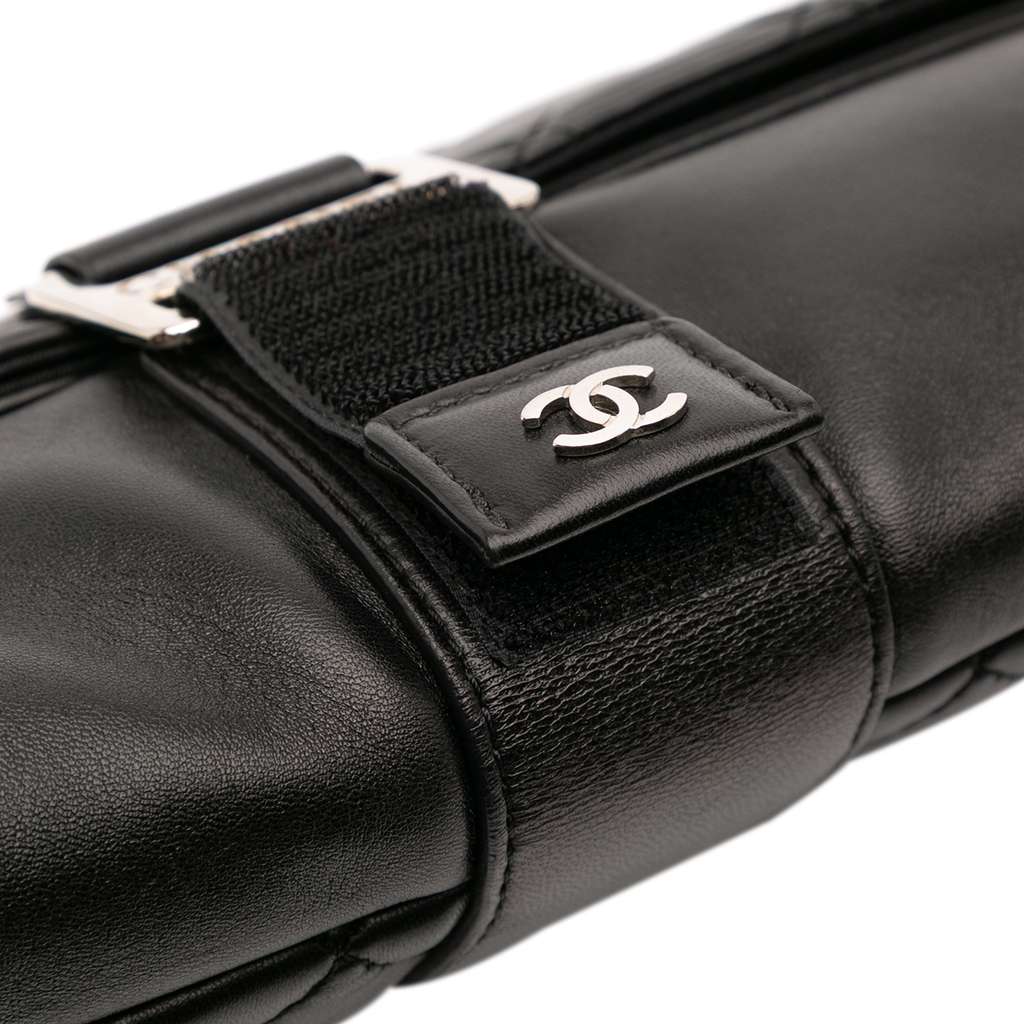 Chanel CC Quilted Lambskin Grip Clutch - Image 12