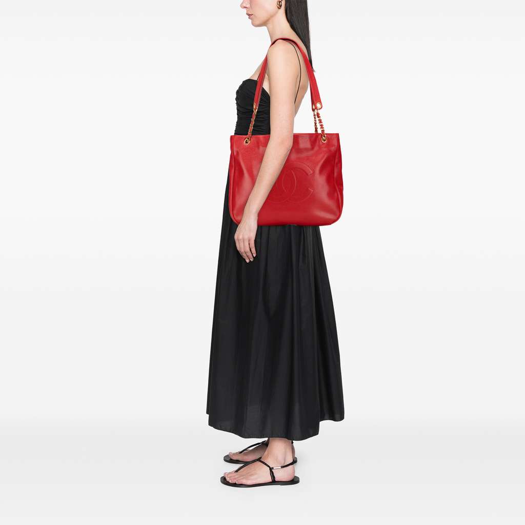 Chanel CC Caviar Chain Tote - Image 12