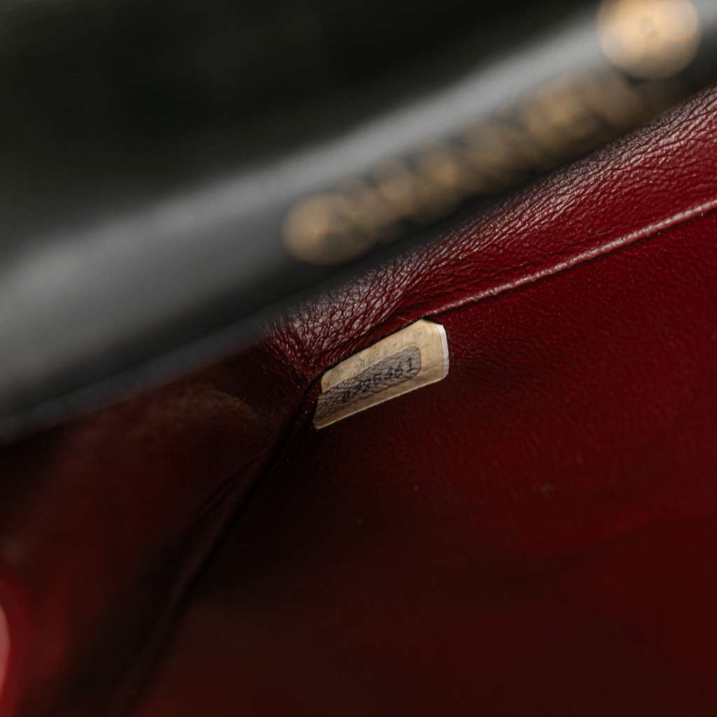 Chanel Mini Square Classic Lambskin Single Flap - Detail 1