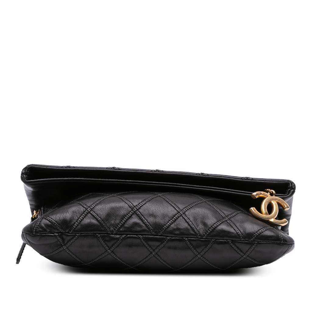 Chanel Quilted Lambskin Leather Clutch - 3