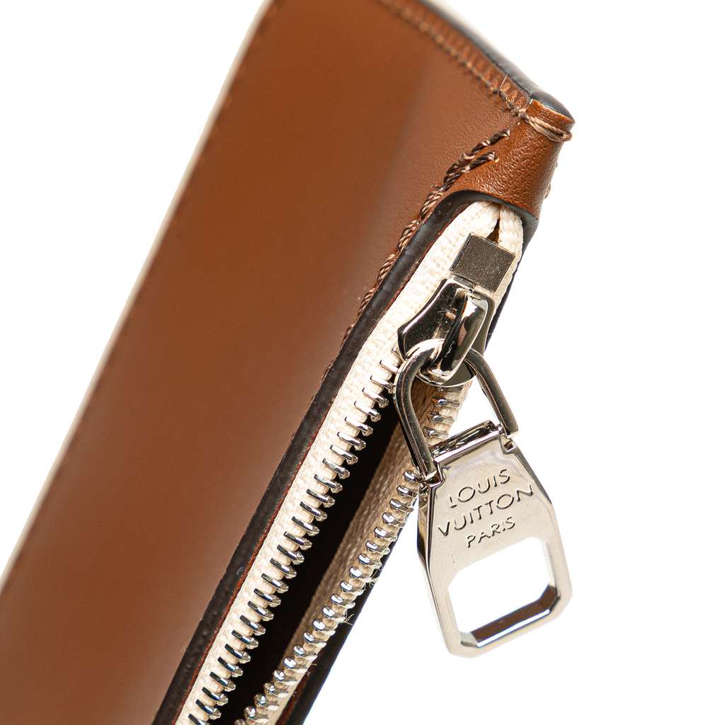 Louis Vuitton Monogram Mahina Hina PM - Detail 1