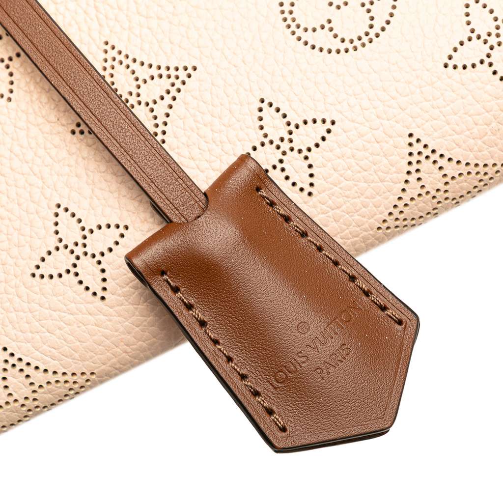 Louis Vuitton Monogram Mahina Hina PM - Detail 2