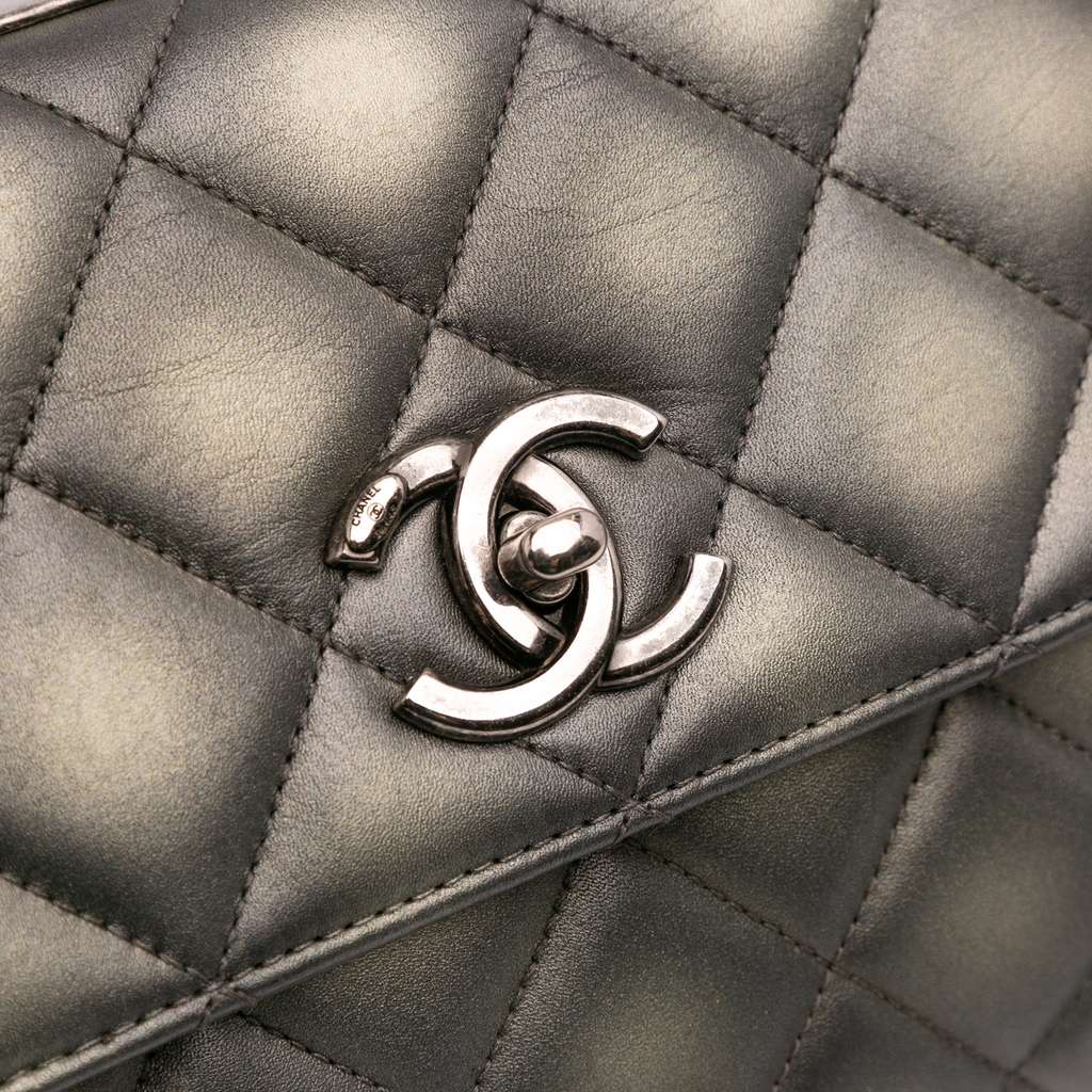 Chanel Quilted Metallic Lambskin Trendy CC Flap - Image 12