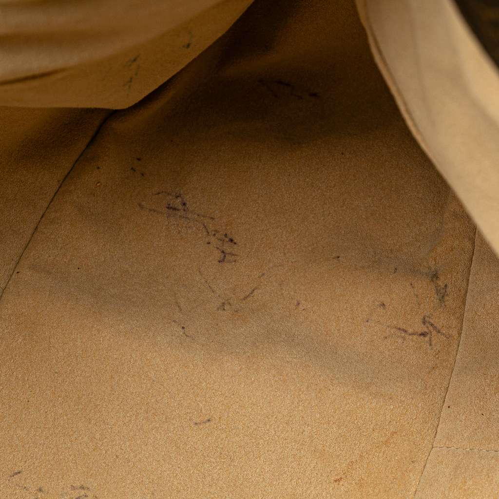 Louis Vuitton Monogram Artsy GM - Detail 1