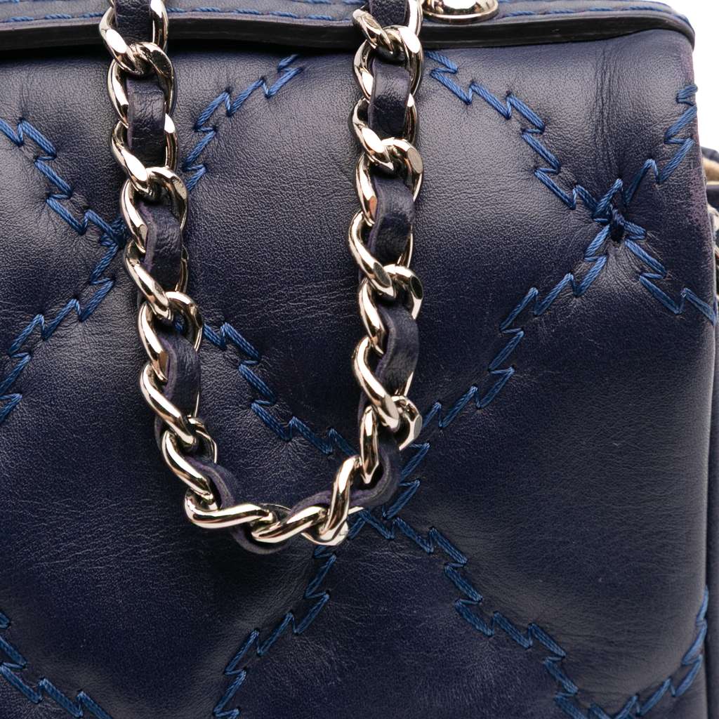 Chanel Mini Double Stitch Hamptons Flap - Detail 1