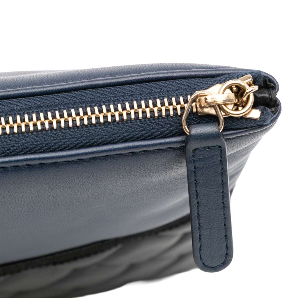 Chanel Large Bicolor Quilted Leather Pearl O Case Clutch - Detail 2