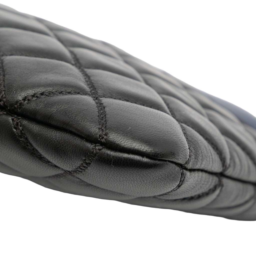 Chanel Large Bicolor Quilted Leather Pearl O Case Clutch - Image 11