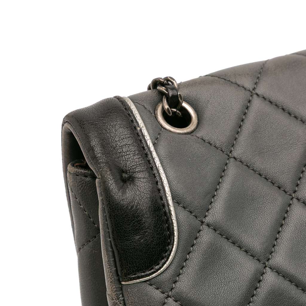 Chanel Paris Salzburg Jumbo Bicolor Quilted Lambskin Tyrolean Flap - Image 13