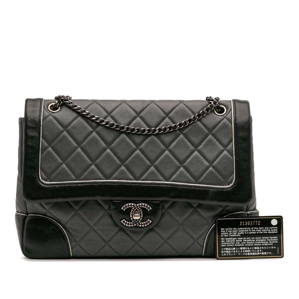 Chanel Paris Salzburg Jumbo Bicolor Quilted Lambskin Tyrolean Flap - Image 15