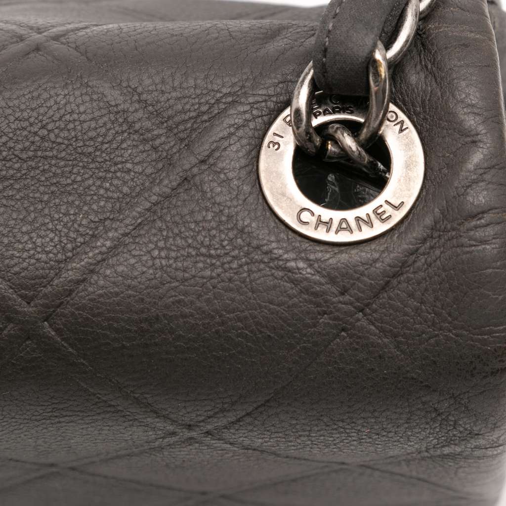 Chanel Diamond Embossed Calfskin New Chic Flap - Detail 2