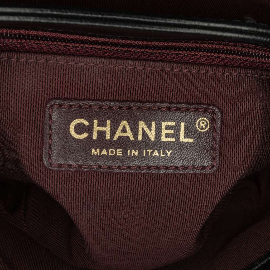 Chanel Quilted Shiny Lambskin Around The Corner Flap - 5