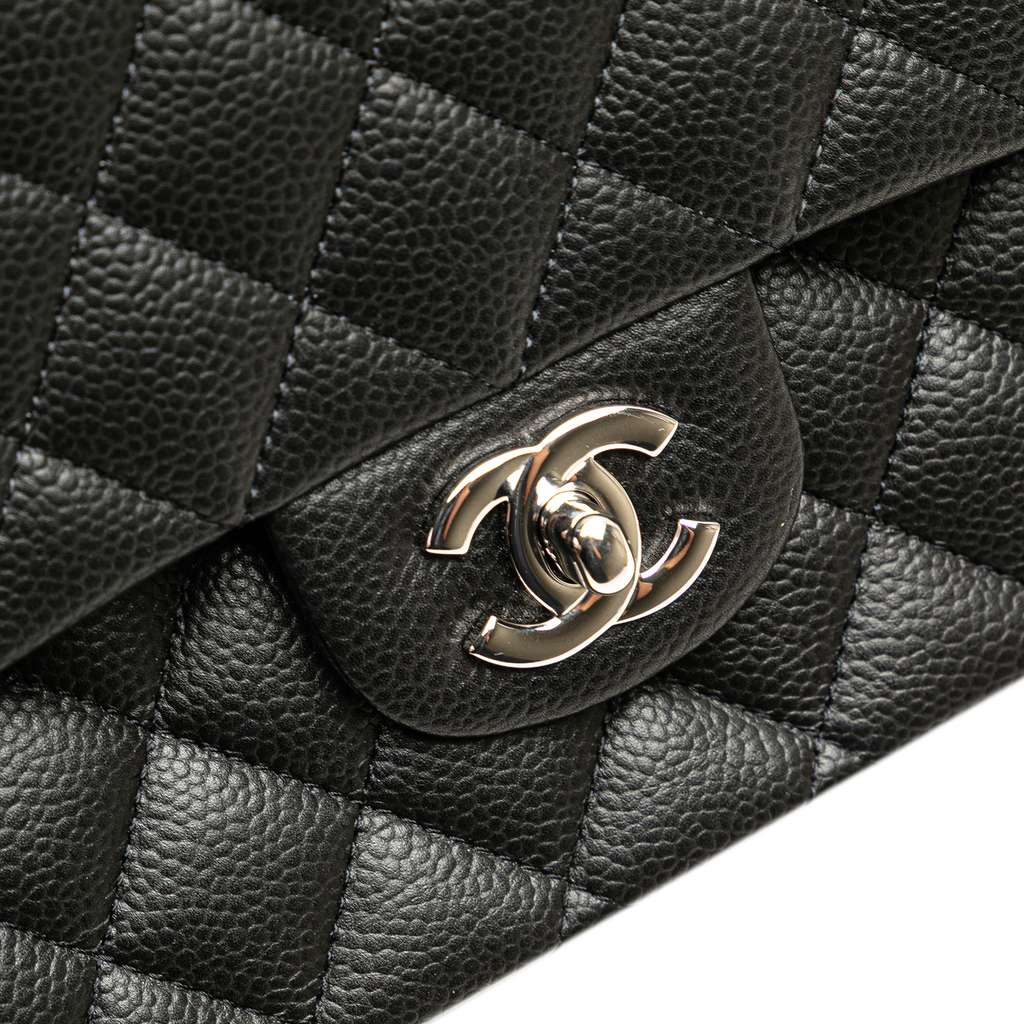 Chanel Medium Classic Caviar Double Flap - Image 11