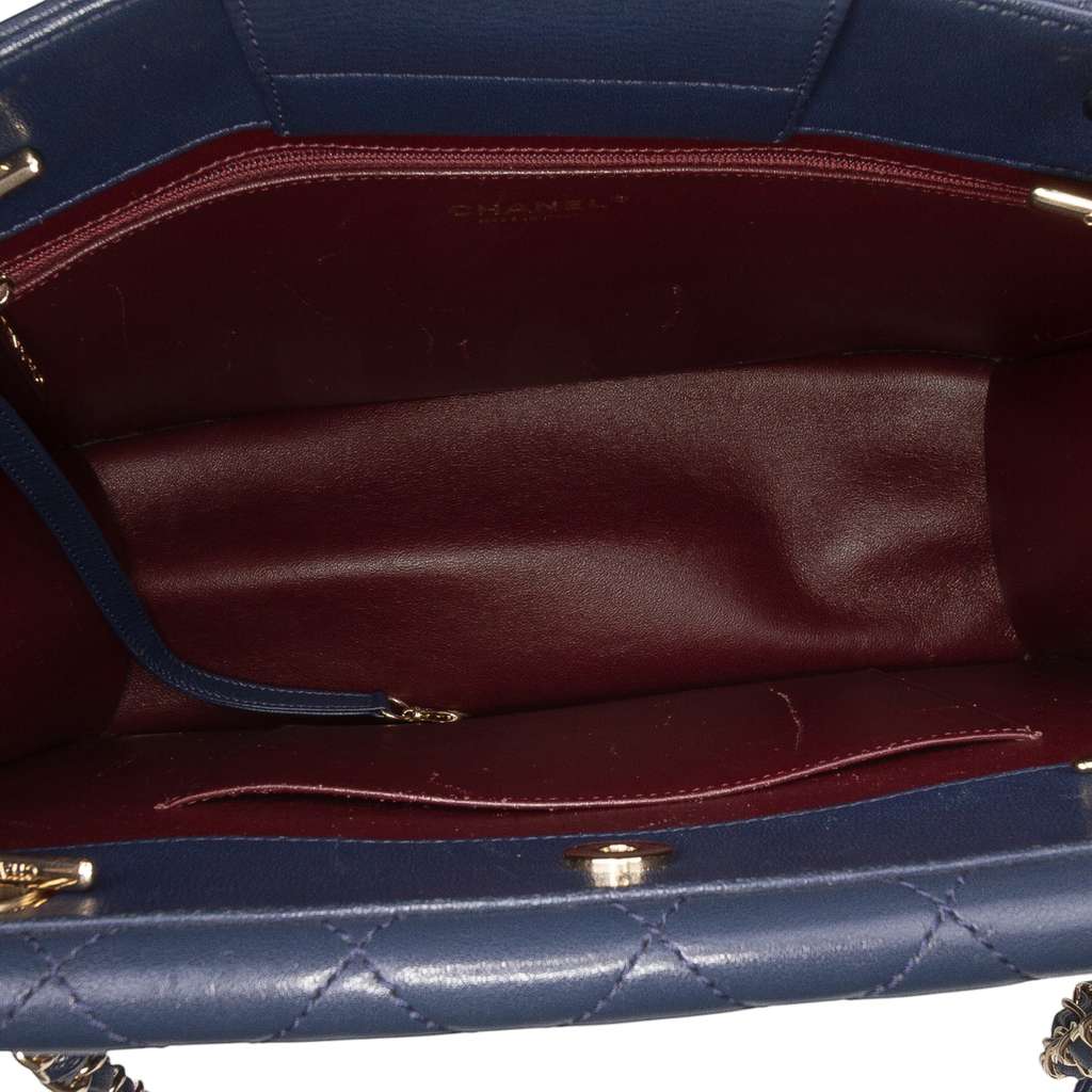 Chanel Quilted Sheepskin Beauty Lock Shopping Tote - 4